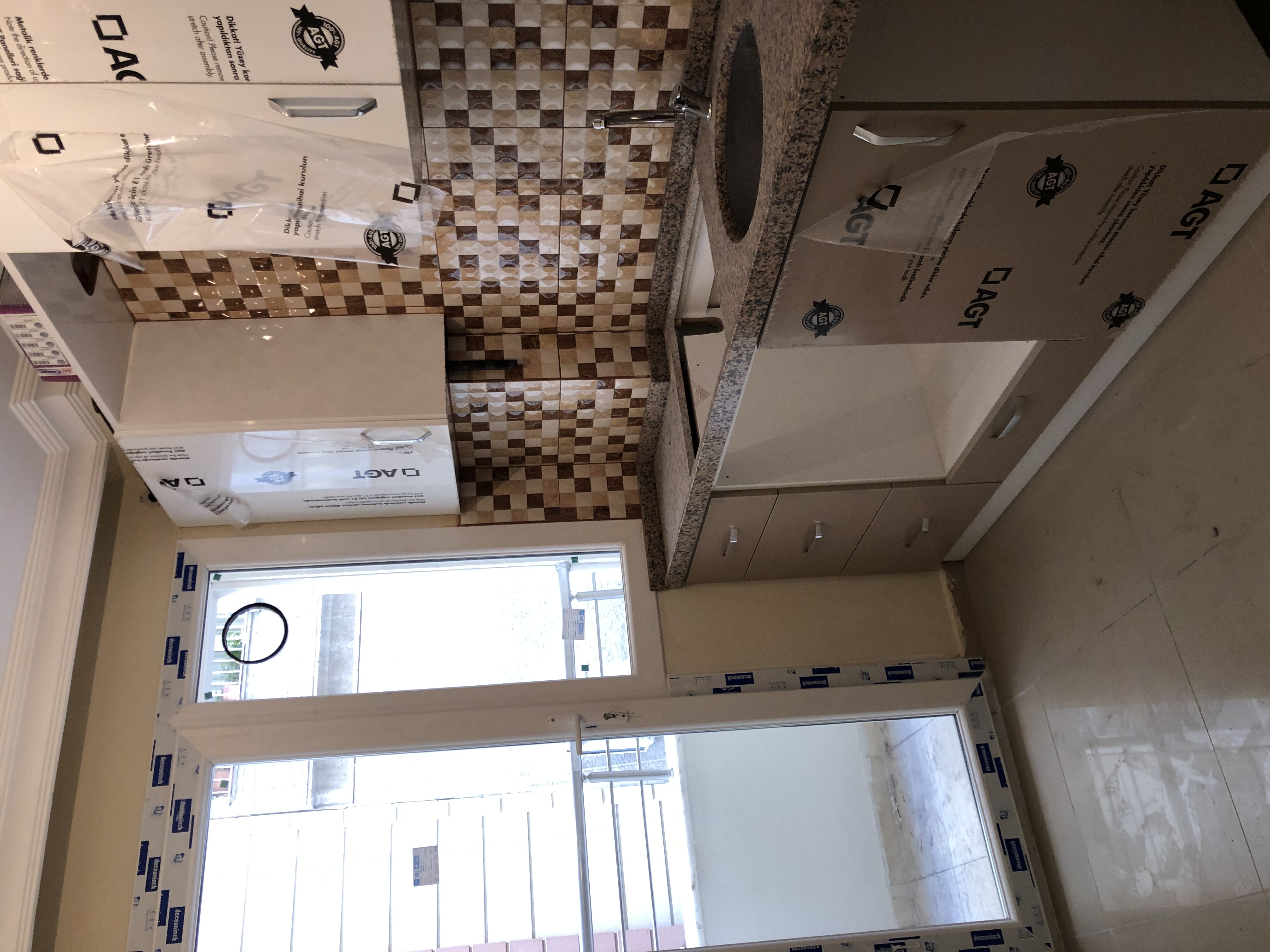 Şahin Apartmanı