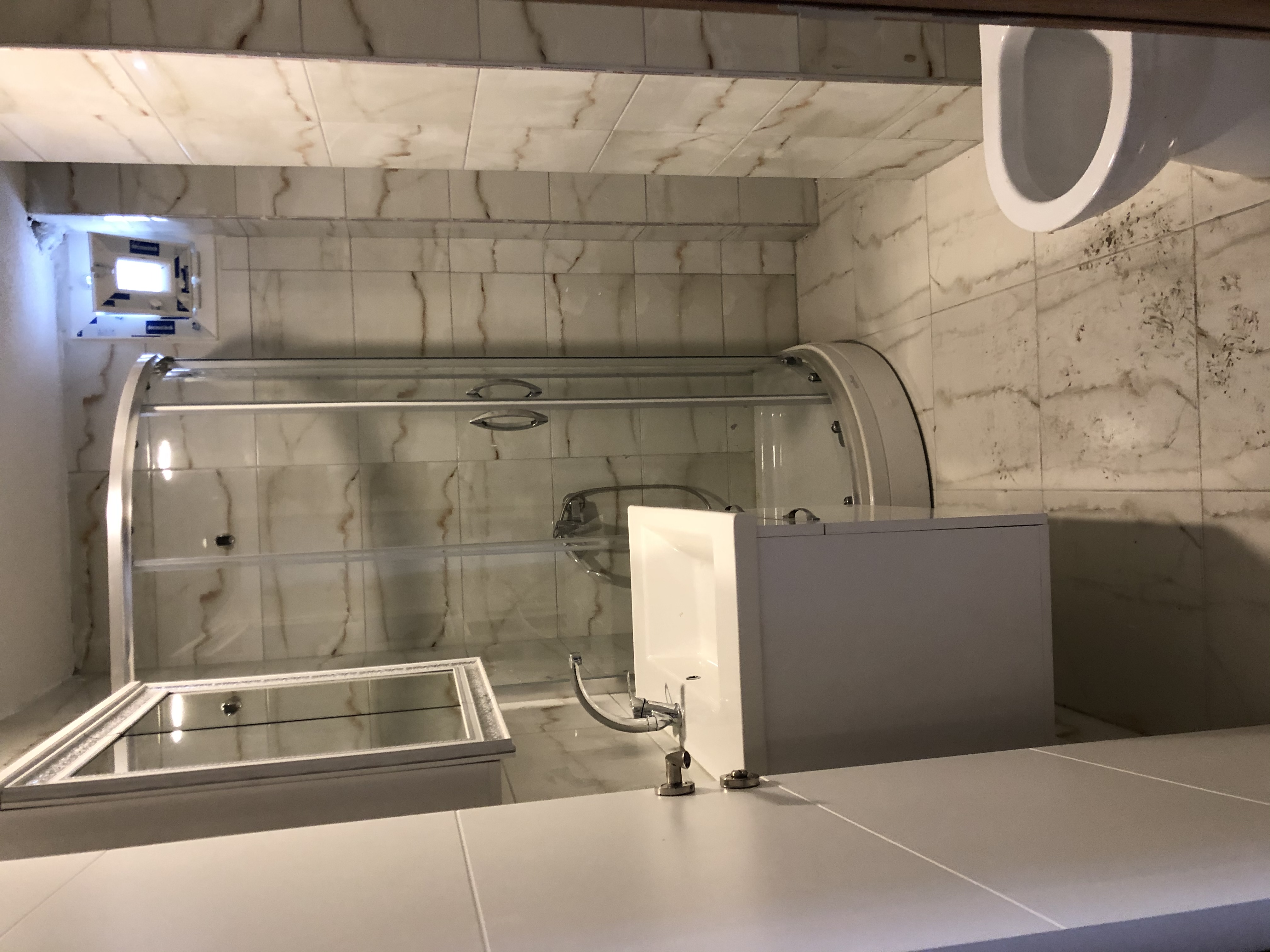 Şahin Apartmanı